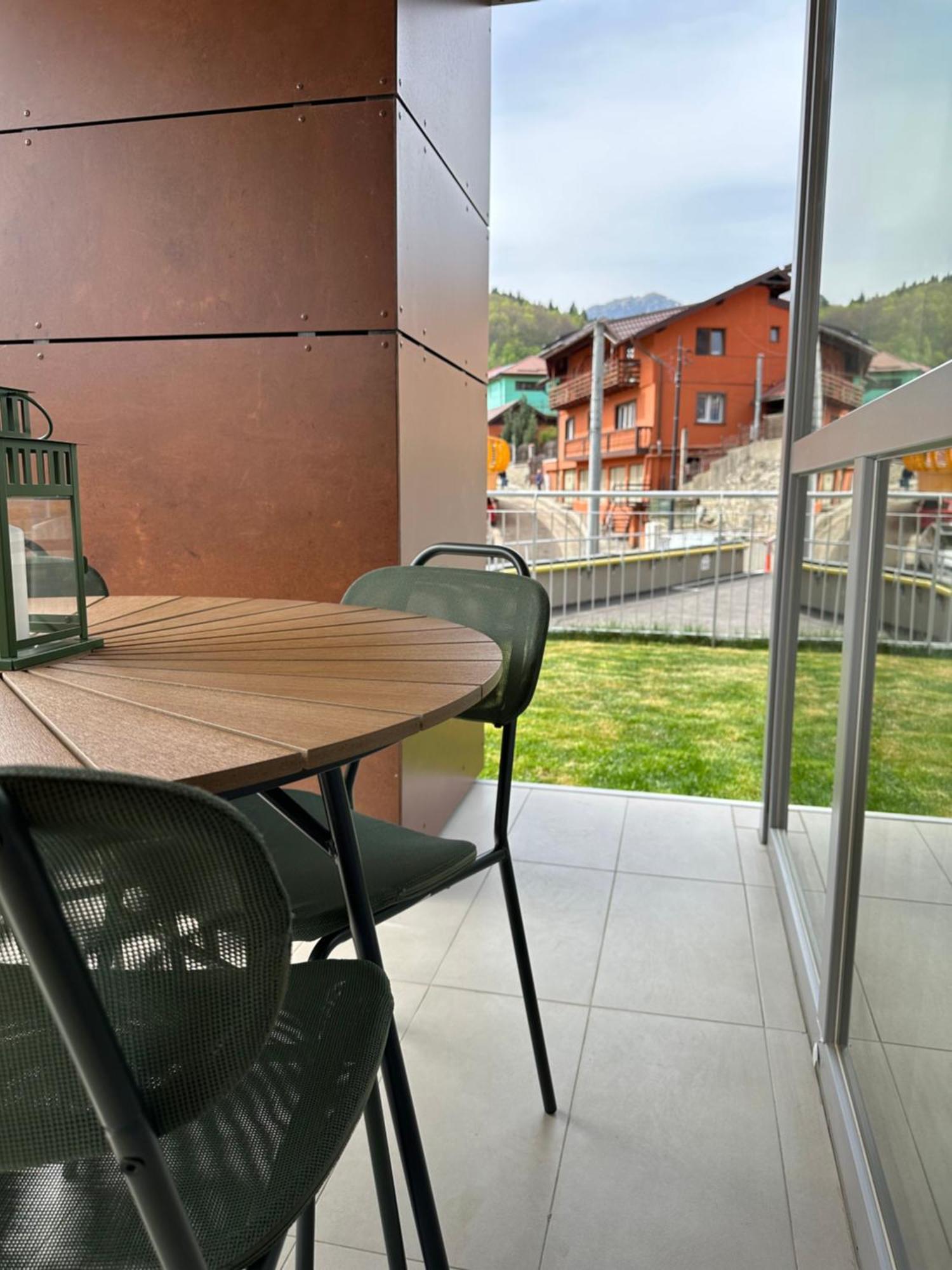 Dream Garden Apartment With Free Parking Sinaia Kültér fotó
